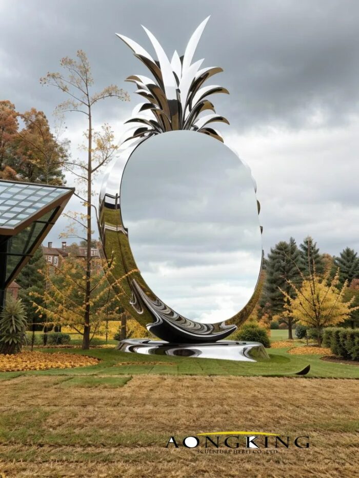 oval mirror pineapple sculpture on the plantation